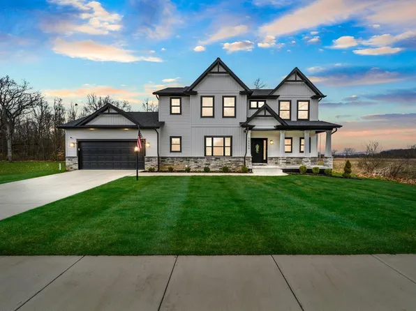 54509 Pierre Trails Dr, Osceola, IN 46561