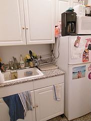 5th image of 321 E 90th St APT 3A