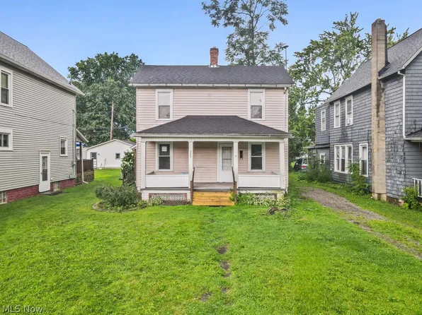 225 W Indiana Ave, Sebring, OH 44672