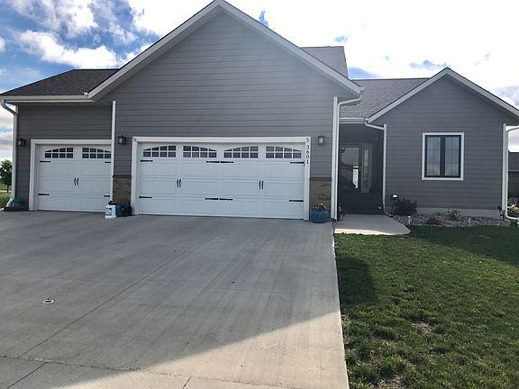 2nd image of 3601 Keokuk Ave