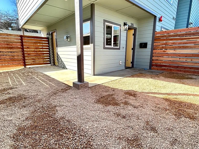 1-Bed/1-Bath Near Downtown San Luis Obispo and Cal Poly — Photo 2
