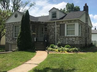 8742 Keystone Dr, Saint Louis, MO 63144