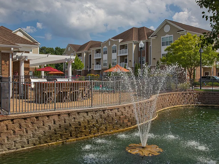 Red Mill Landing Apartment Homes — Photo 18