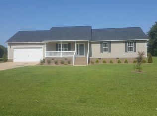 175 Stratford Dr, Dunn, NC 28334