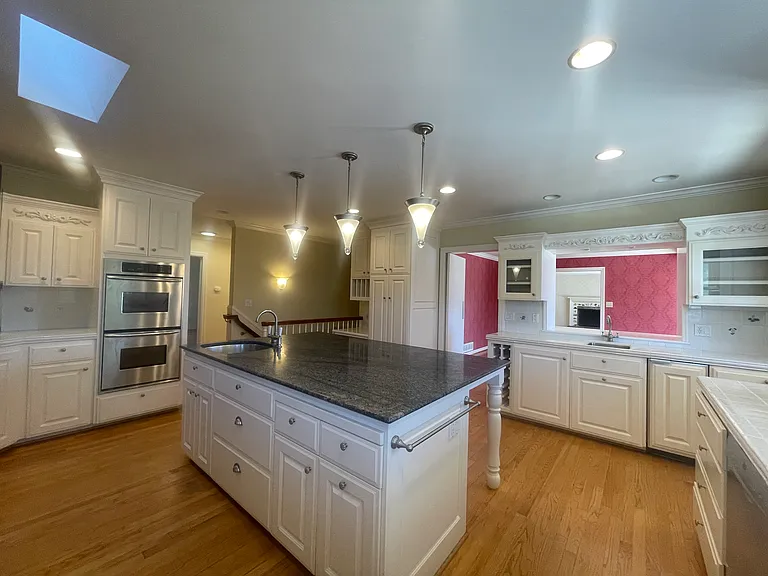 22505 Rolling Hills Rd — Photo 20