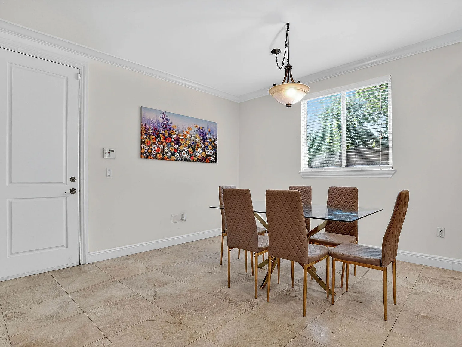 4 bed, 3.5 bath, 2817 sqft, $6,000 — Photo 3