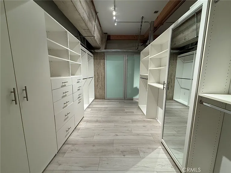 530 S Hewitt St #146 — Photo 5