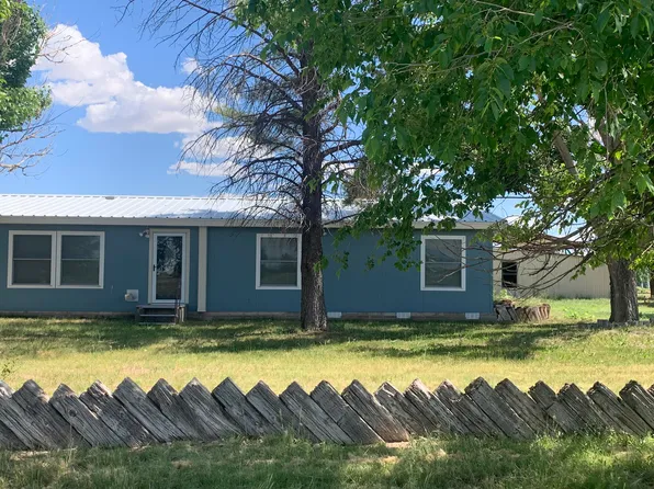 69 Irving Dr, Estancia, NM 87016