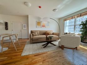 1269 Main St