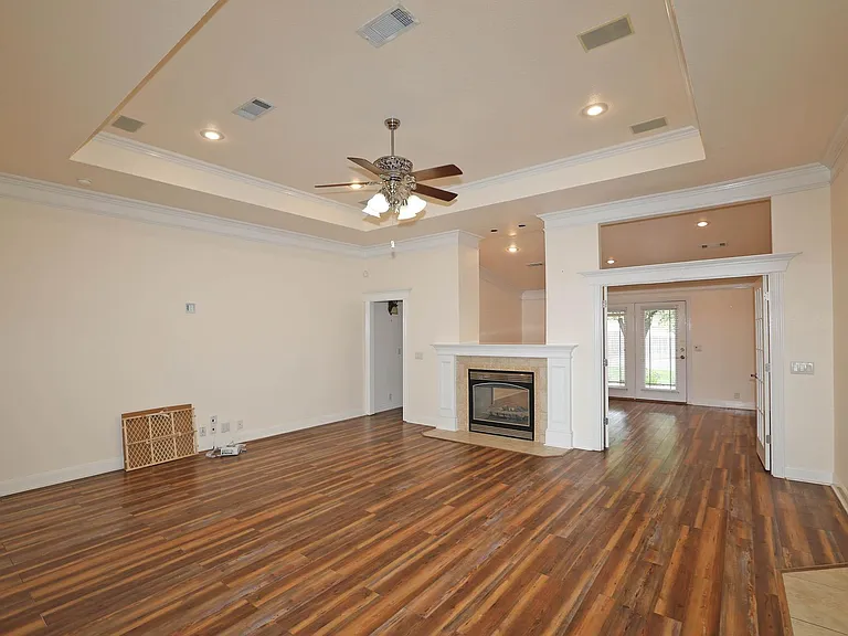 6802 Thunder Rd — Photo 15