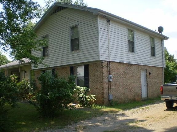 3rd image of 3873 Nestledown Dr