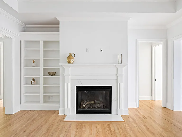 609 Daggett St — Photo 13