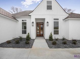 7182 Bessie Dr, Denham Springs, LA 70706