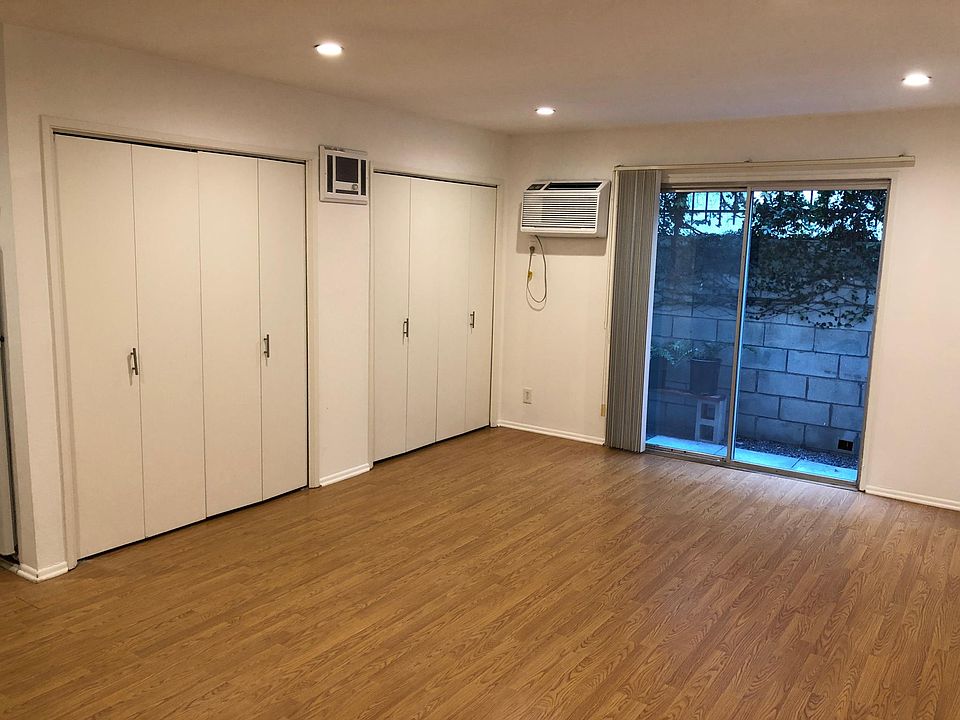 1st image of 1901 Pelham Ave APT 2