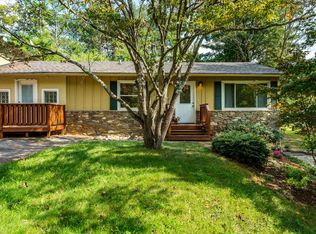 6 Cedar Hill Rd, Asheville, NC 28806