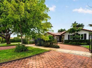 13310 NW 8th St, Miami, FL 33182