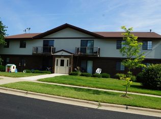 1526 Kenilworth Apartments, Stoughton, WI 53589
