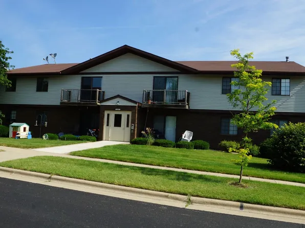 1526 Kenilworth Apartments, 1526 Kenilworth Ct #10, Stoughton, WI 53589