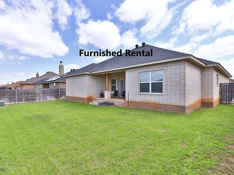 3126 Oakley St — Photo 22