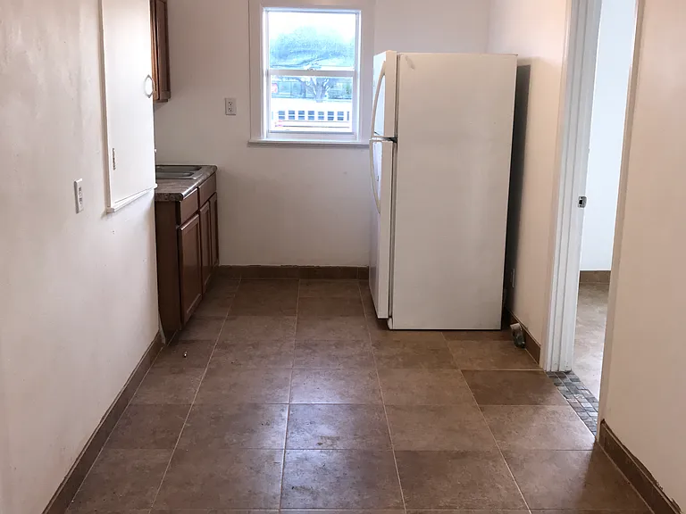 413 E Michigan St #2 — Photo 8