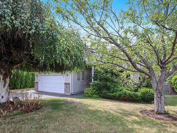 2nd image of 1503 Juniper Pl