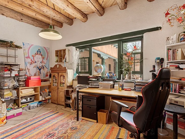 3rd Bedroom / Office