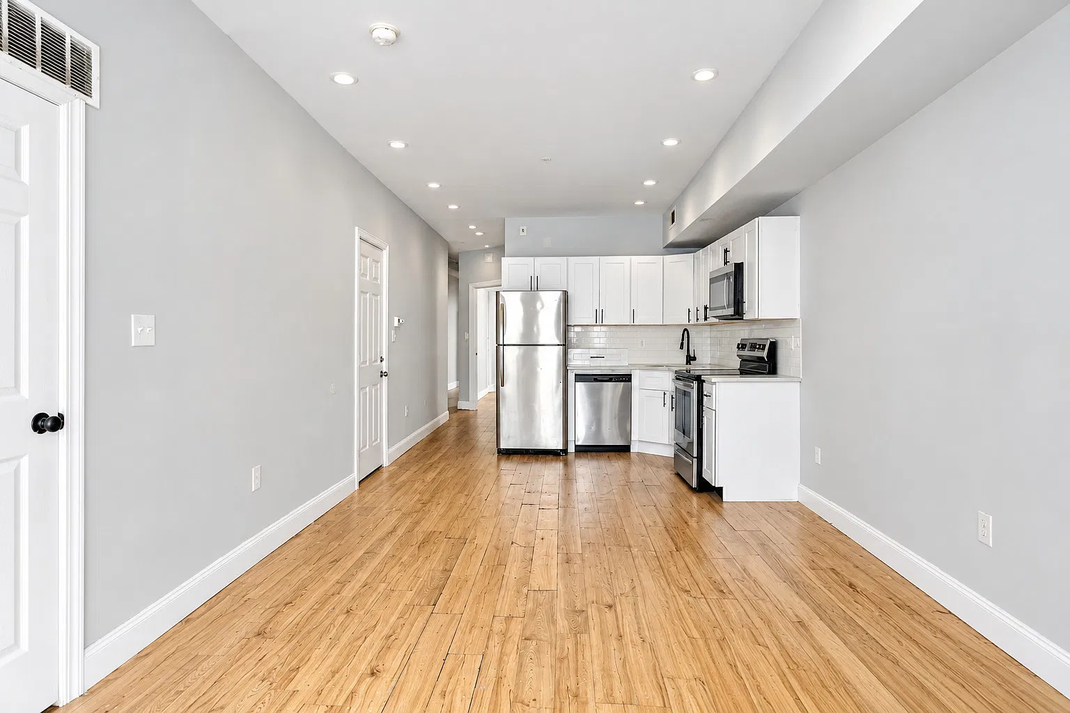 3 Bedroom Available Now — Photo 3