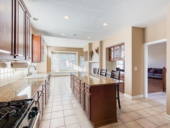 2nd image of 7643 Quetzal Dr