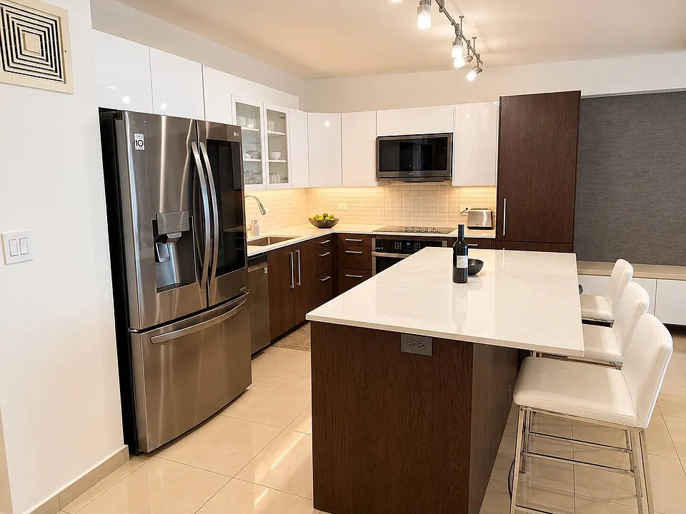 1403 Ponce De Gln