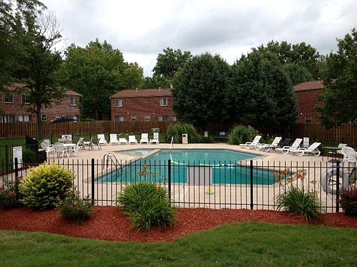1st image of 1242 Clarkson Ct #1242