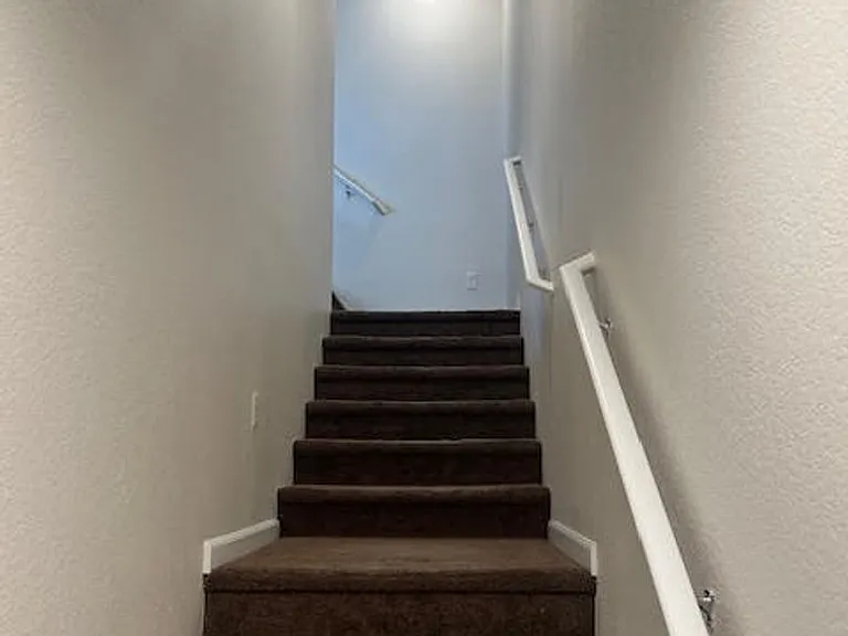 3056 Sterling Ridge Cir — Photo 15