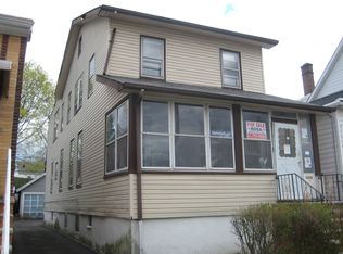 82 Brookwood St, East Orange, NJ