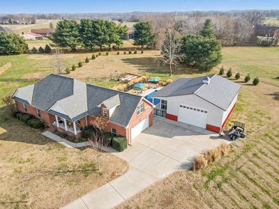 1002 Roland Ct, Cottontown, TN, 37048