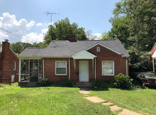 3137 Mathis Dr, Charlotte, NC 28208