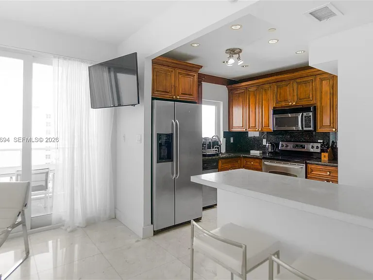100 Lincoln Rd #Penthouse 14 — Photo 5