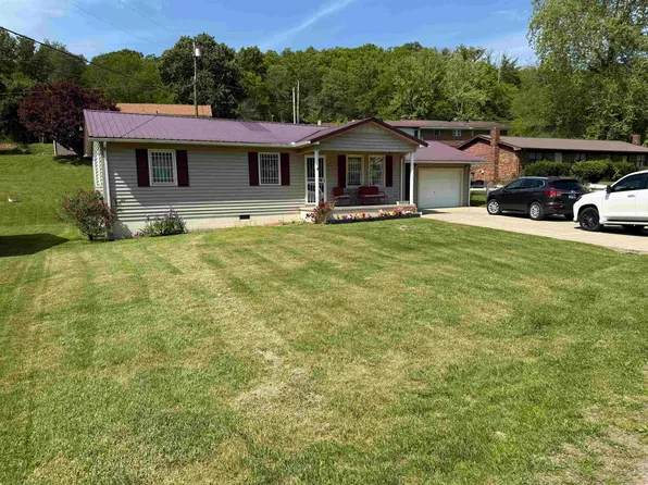 716 Elm St, Grayson, KY 41143
