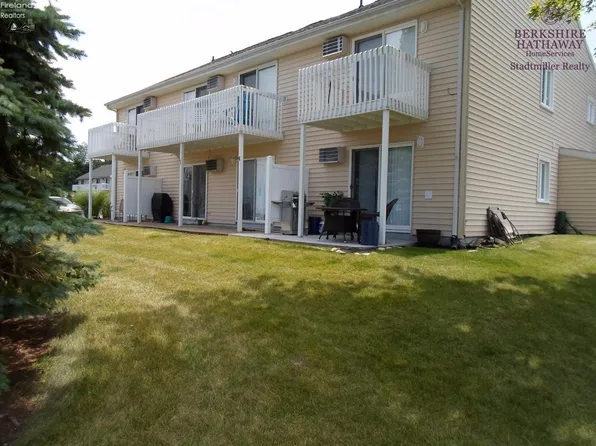 460 N Lake Pine Dr APT 1, Lakeside Marblehead, OH 43440