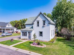 122 Juniper St S, Lester Prairie, MN 55354