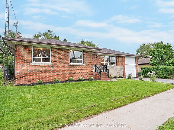 2nd image of 45 Fernalroy Blvd