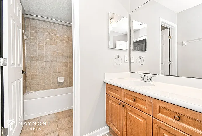 6311 Devonhurst Dr — Photo 12