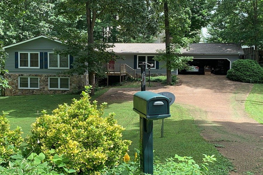 1st image of 1805 Pinoak Ct