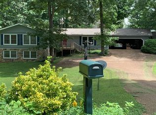 1805 Pinoak Ct, Knoxville, TN 37923