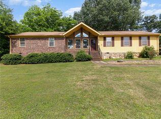 406 Mount Airy Church Rd, Easley, SC 29642