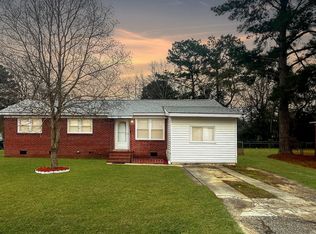 426 Clarine Dr, Goose Creek, SC 29445