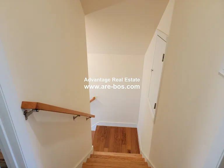 12 Harding St #3 — Photo 12