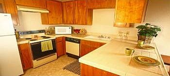 1st image of 1043 W Yosemite Ave APT 5