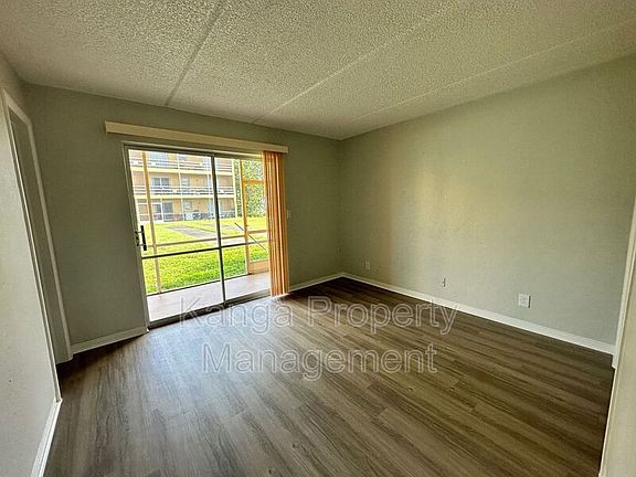 3rd image of 5400 N Flagler Dr #B05