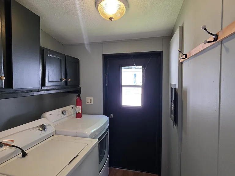 58 W Manor St #58B — Photo 6