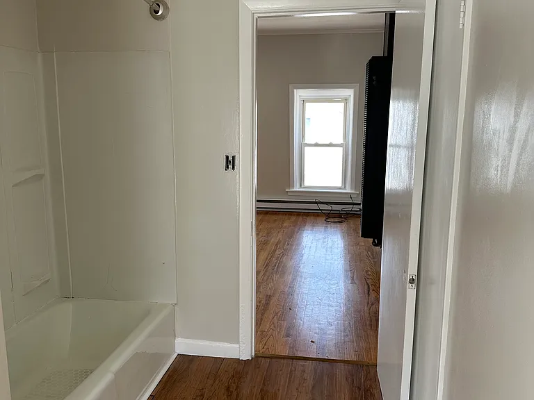 3 Forest St #3 — Photo 13