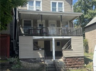 354 3rd St, Pitcairn, PA 15140